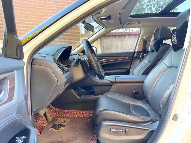 珠海17年本田冠道7