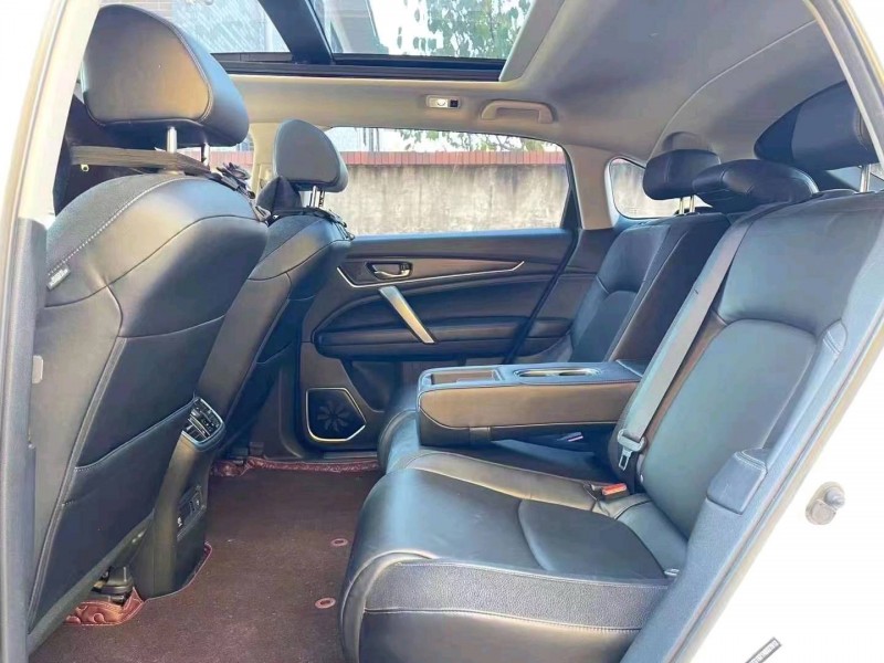 珠海17年本田冠道8