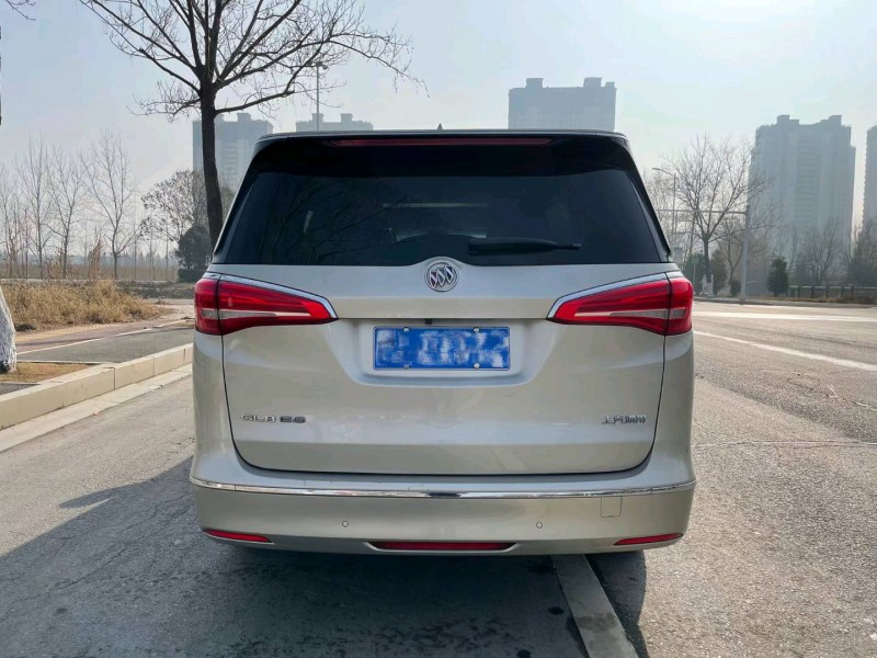 徐州17年别克GL89