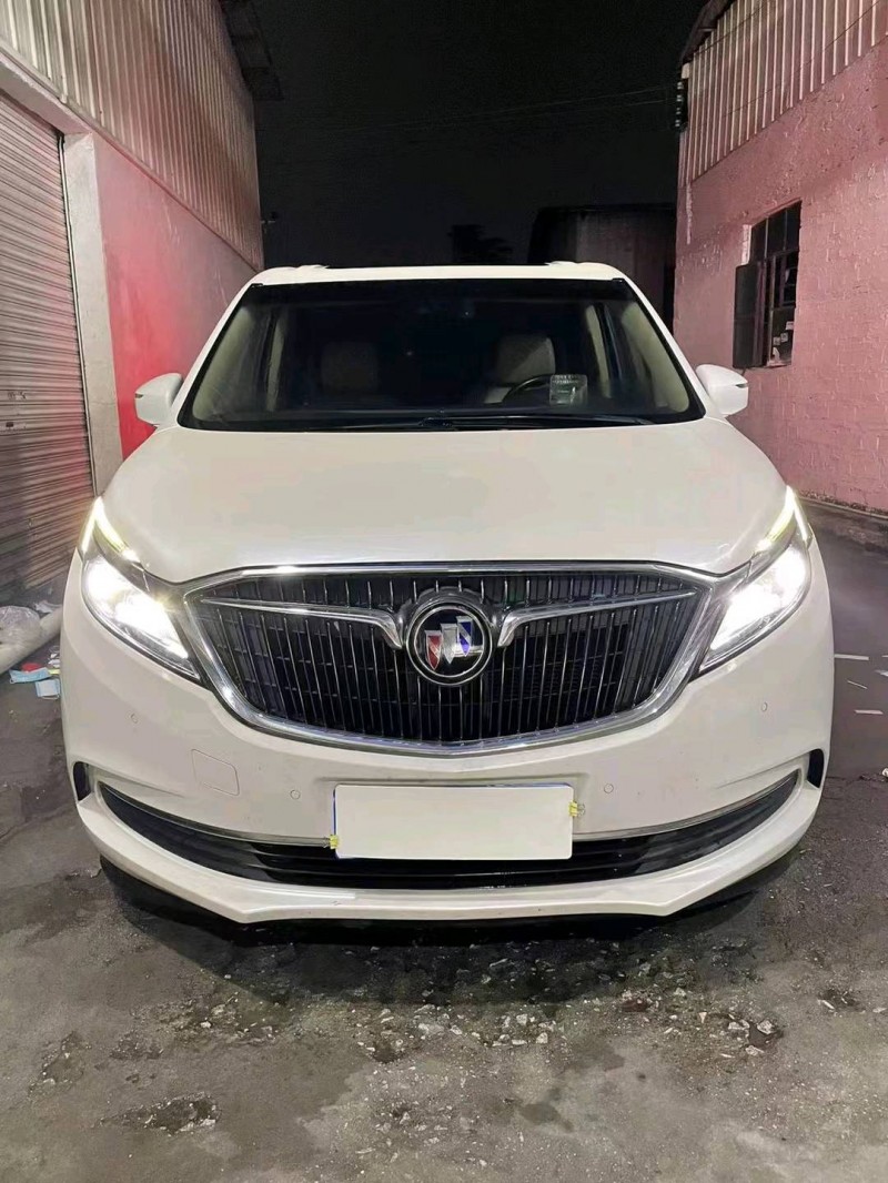 广州18年别克GL81