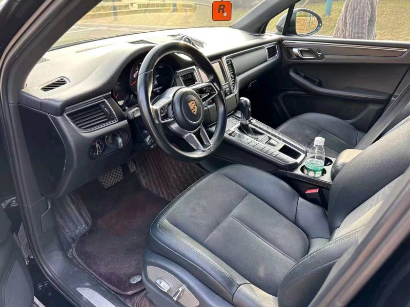 衡陽14年保時捷Macan8
