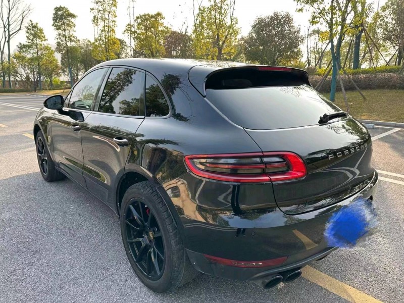 衡陽14年保時捷Macan9