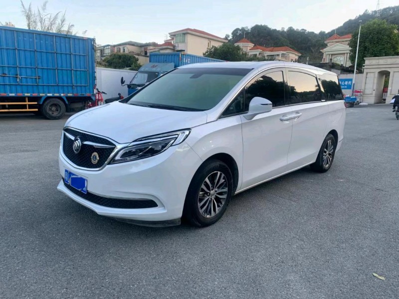 广州19年别克GL82