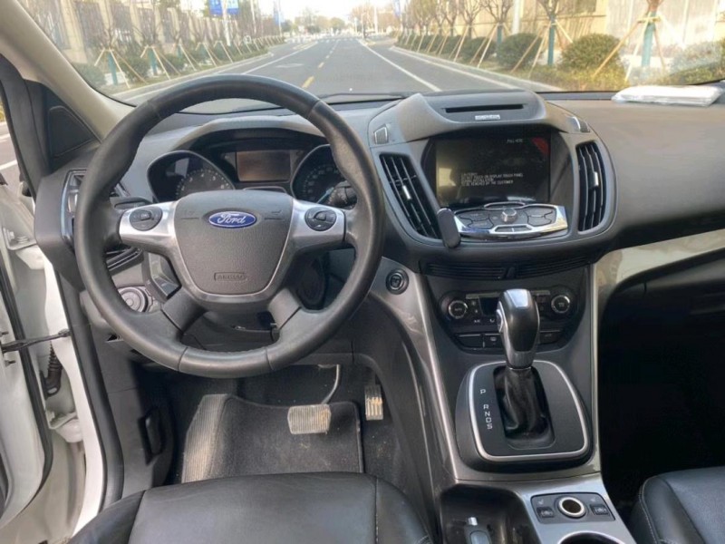 苏州16年福特翼虎3