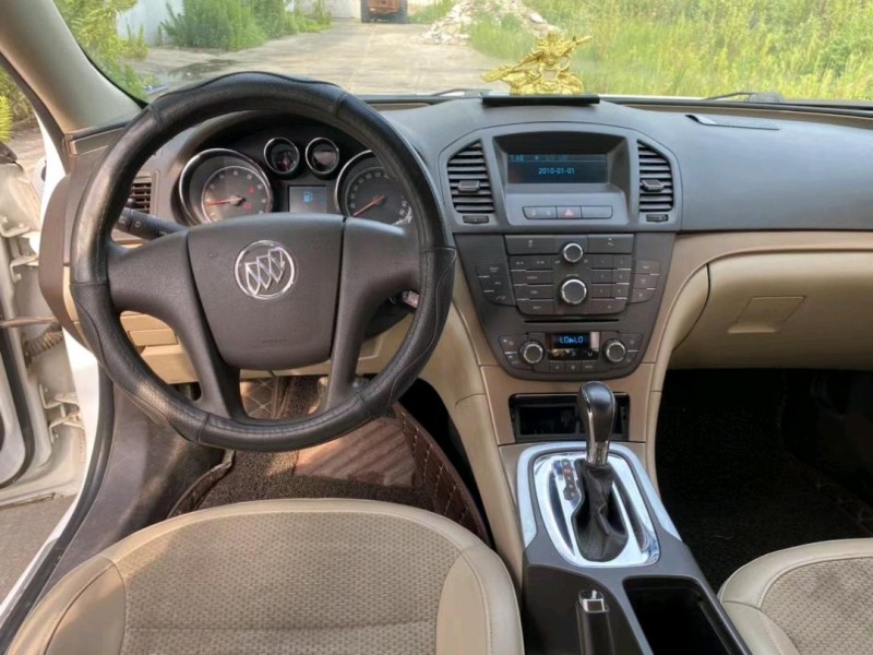 苏州13年别克君威5