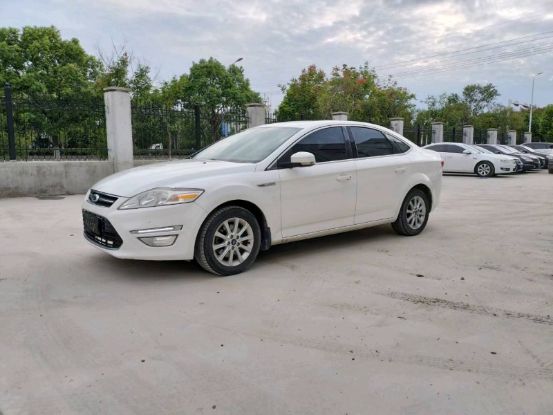 苏州14年福特蒙迪欧-致胜3