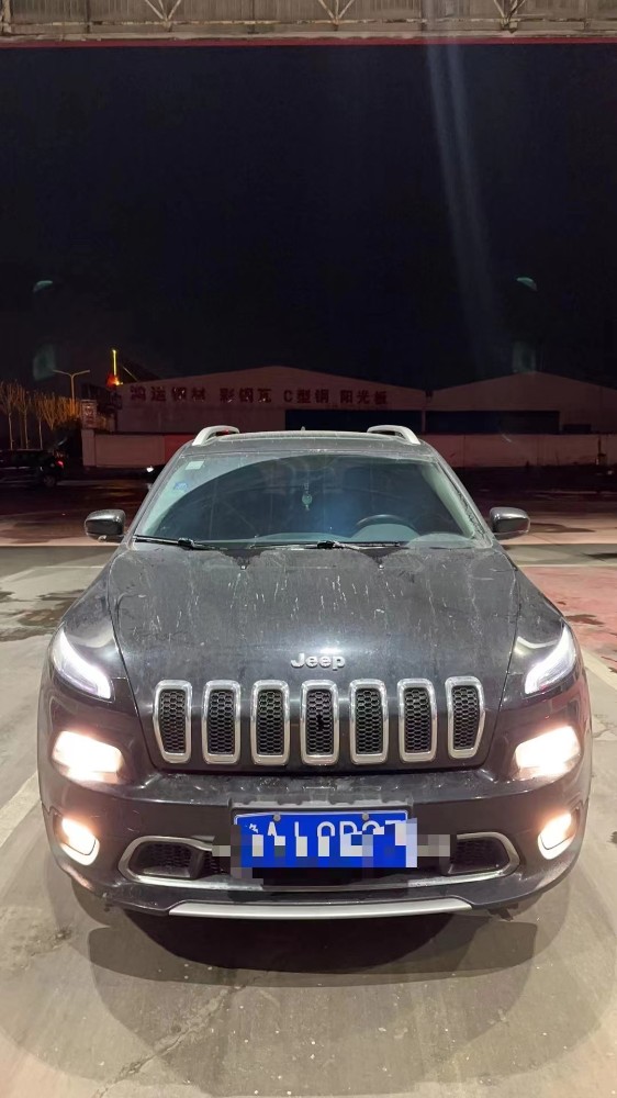 济南18年Jeep自由光5