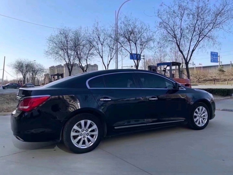 石家庄15年别克君越4