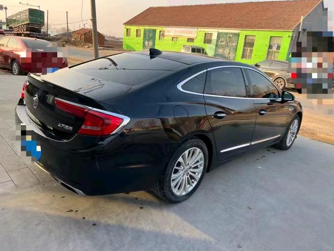 青岛17年别克君越3