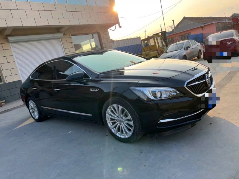 青岛17年别克君越2