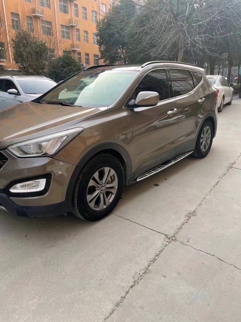 北京13年现代新胜达3