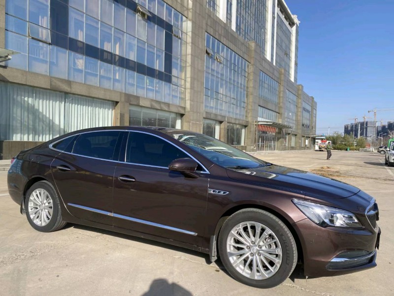 徐州17年别克君越5