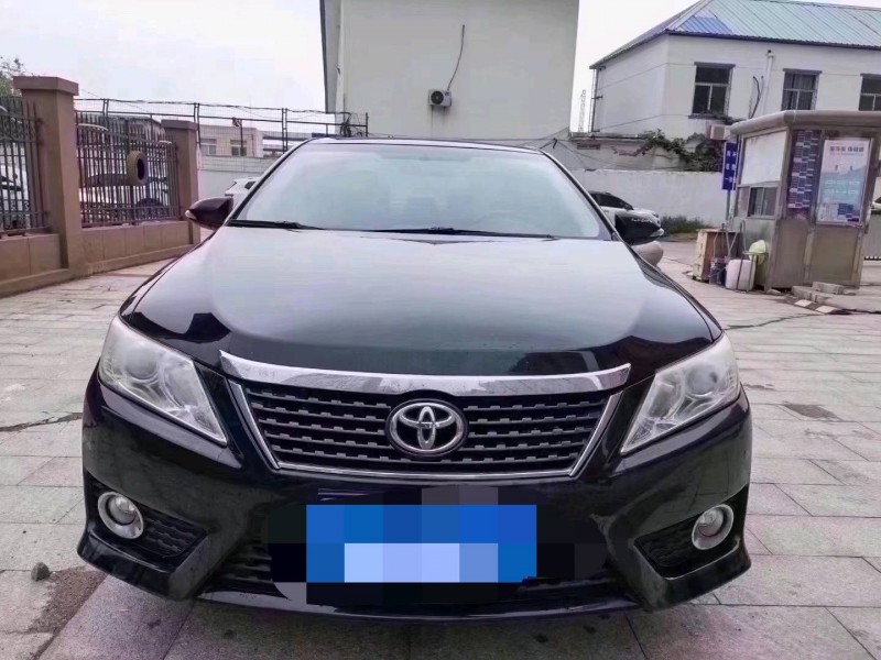 北京13年丰田凯美瑞1