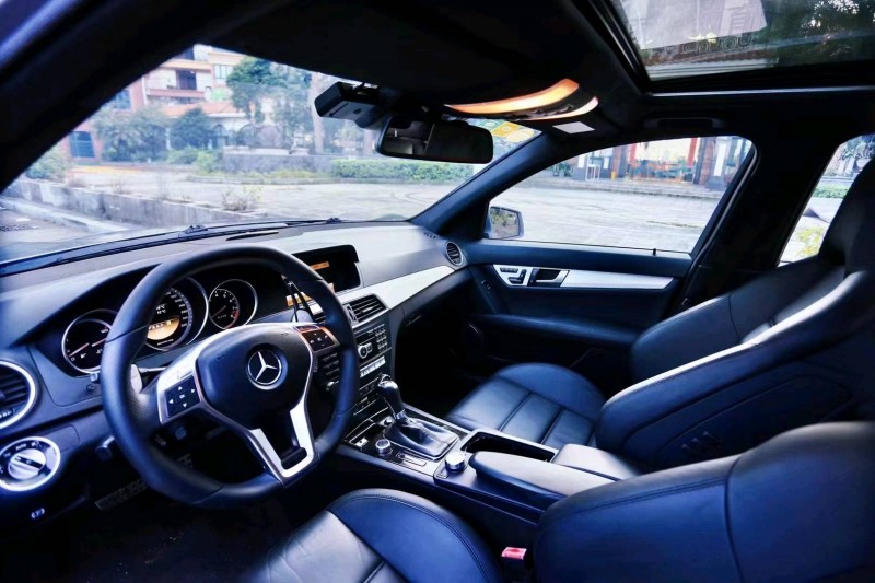 东莞12年奔驰AMG8