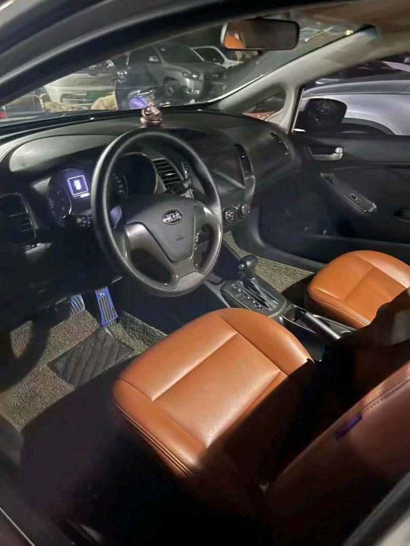 邯郸16年起亚K35