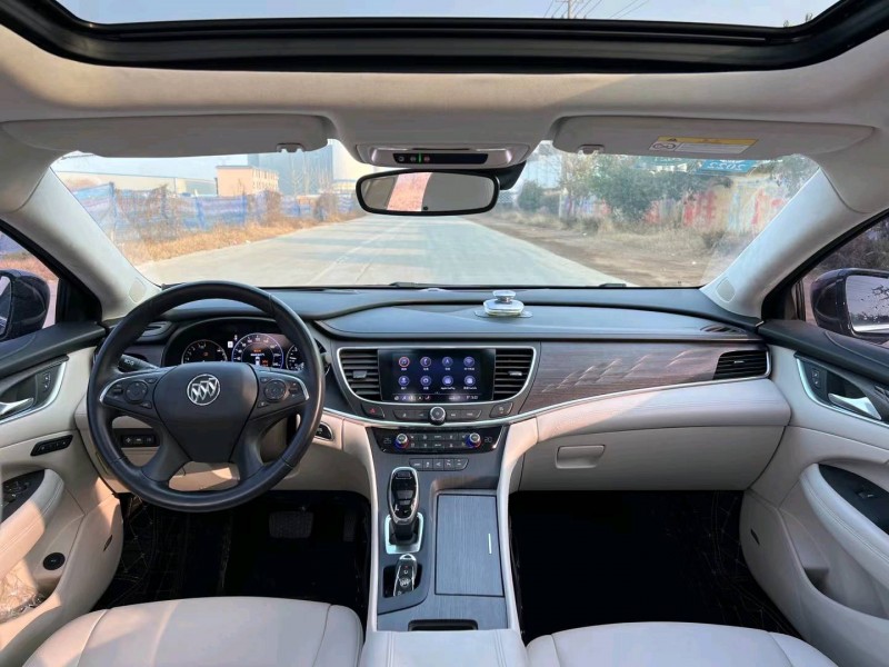 北京20年别克艾维亚5