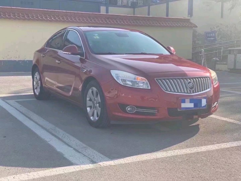 青岛13年别克君威8