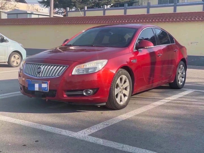 青岛13年别克君威7