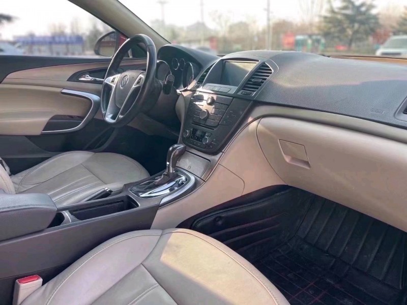 青岛13年别克君威5