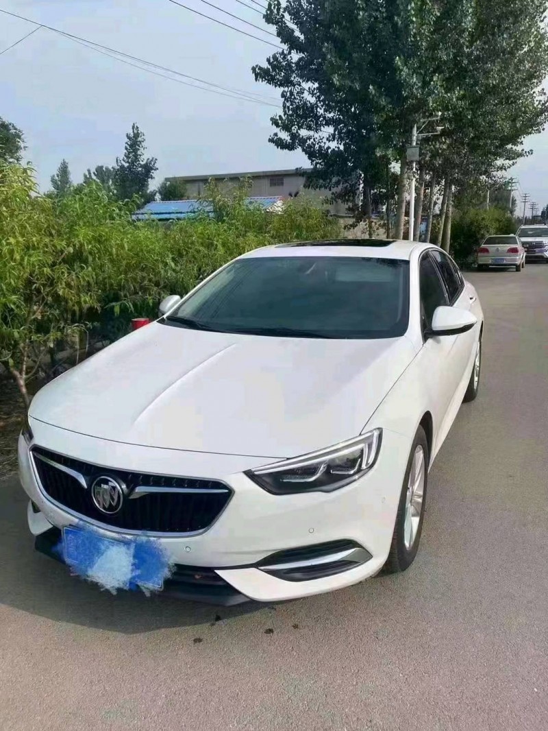 青岛19年别克君威2