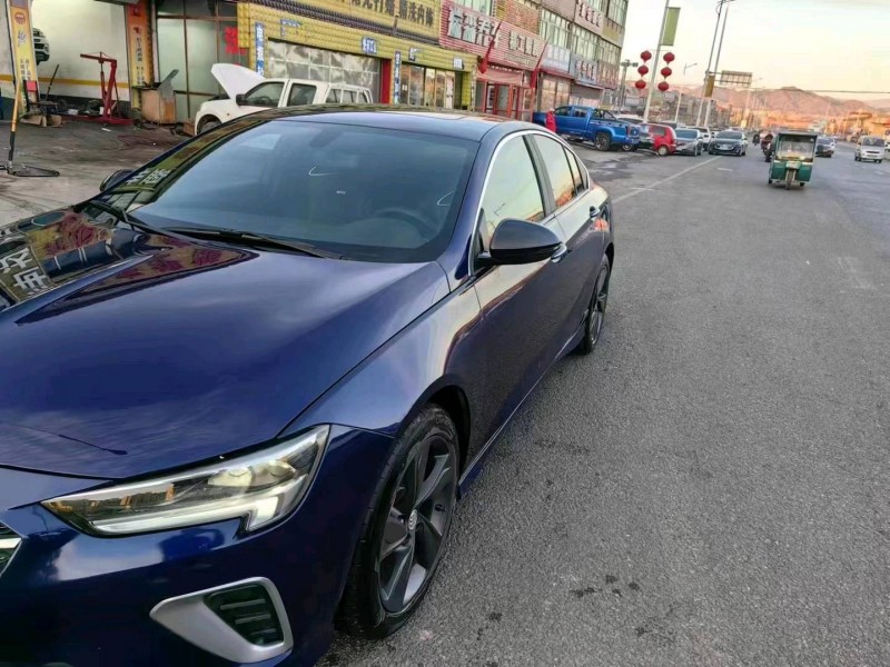 石家庄20年别克君威3