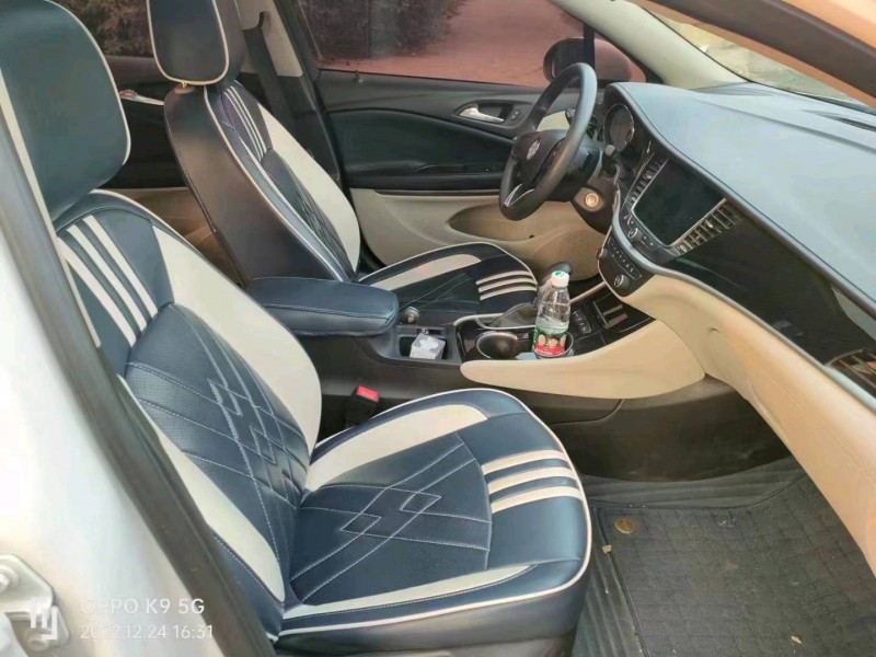 武汉20年别克威朗6