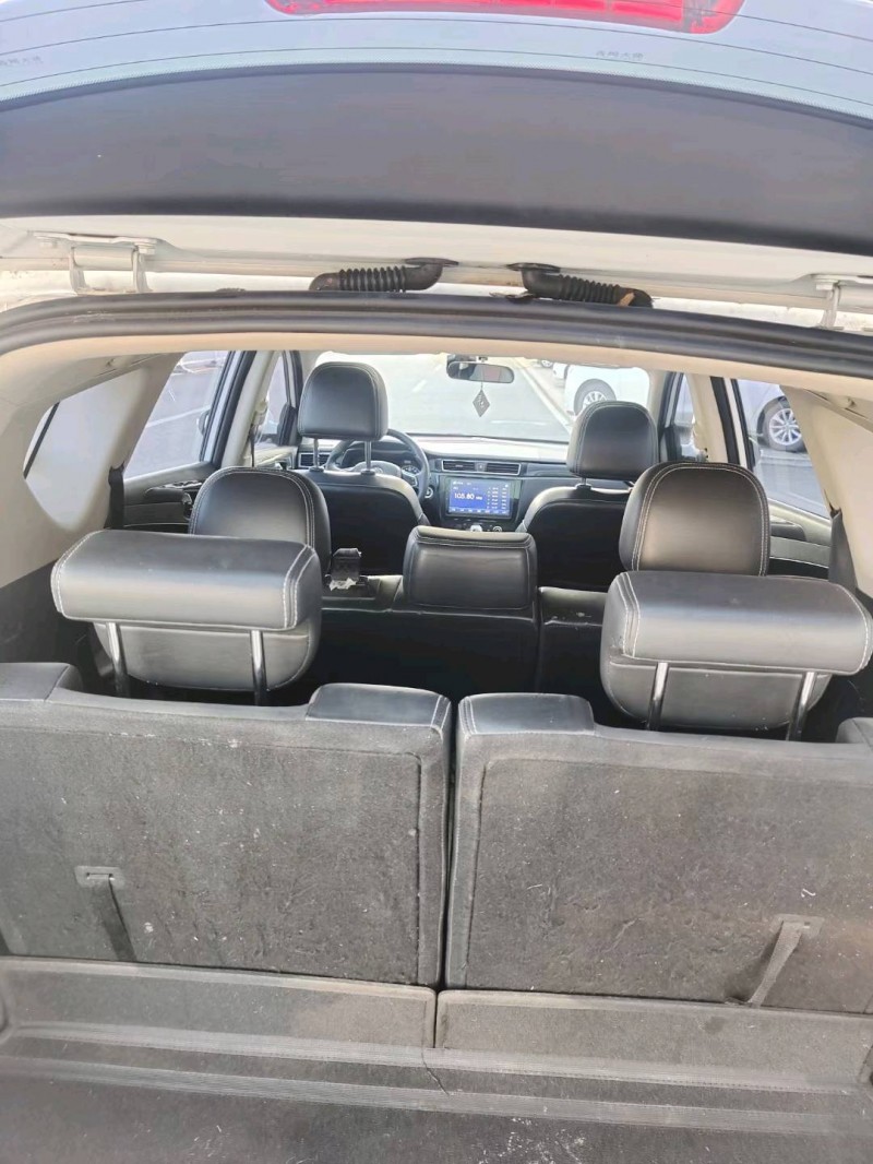 保定17年东风风光9