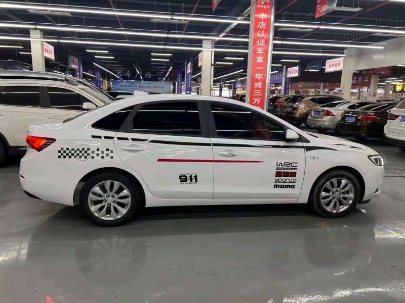 青岛20年别克英朗4