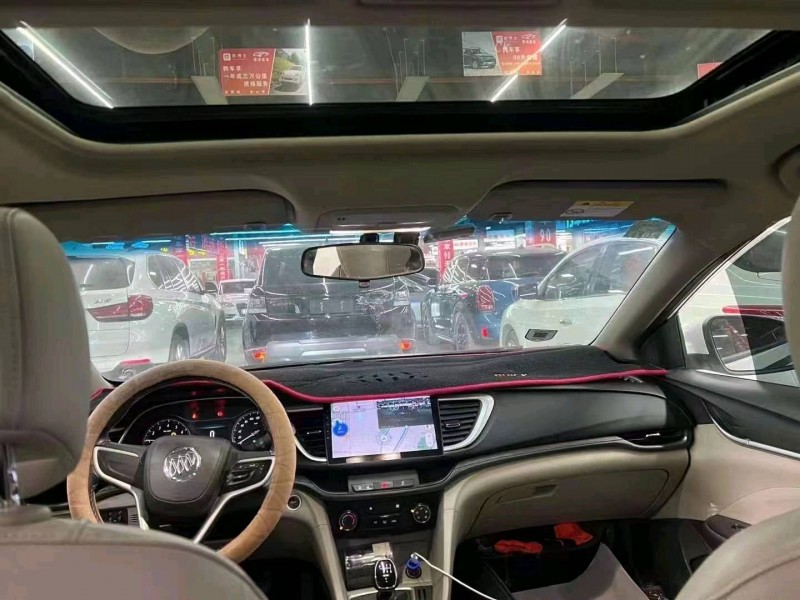 青岛20年别克英朗5