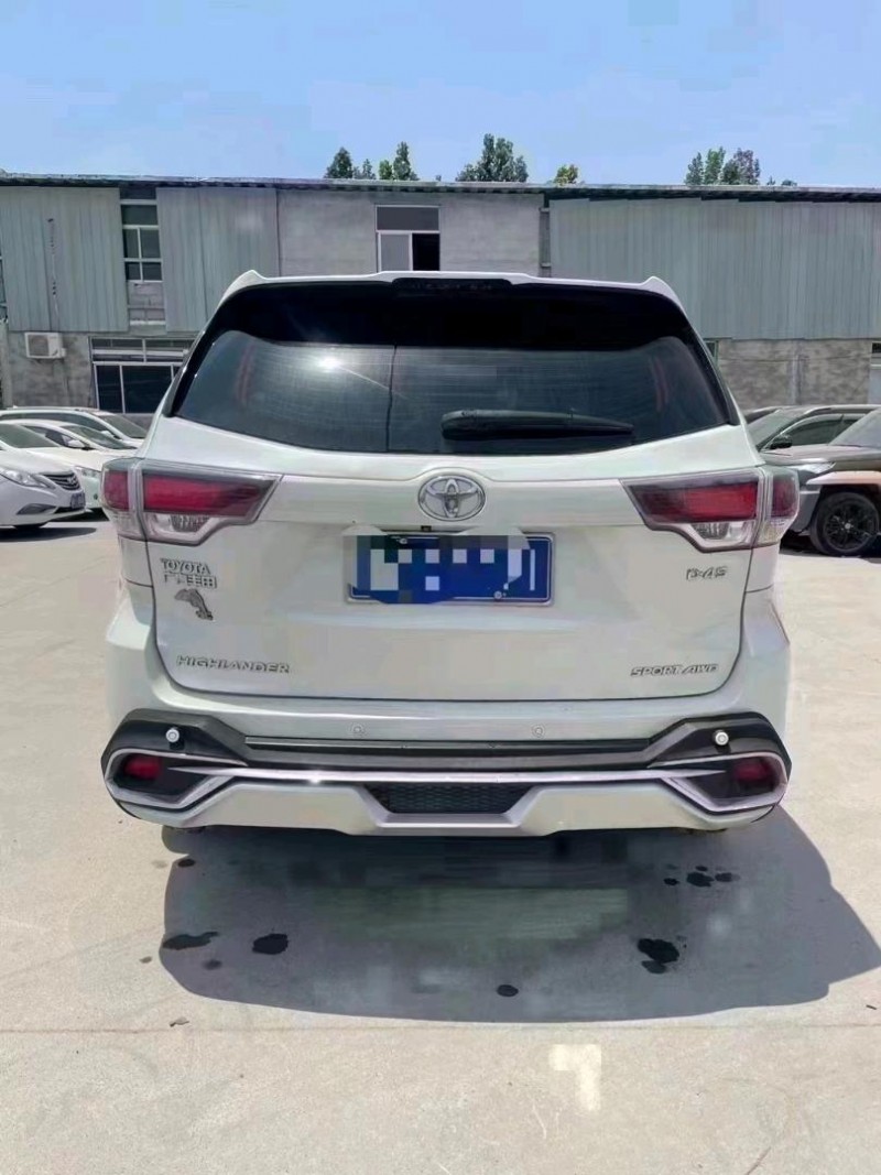 北京17年丰田汉兰达2