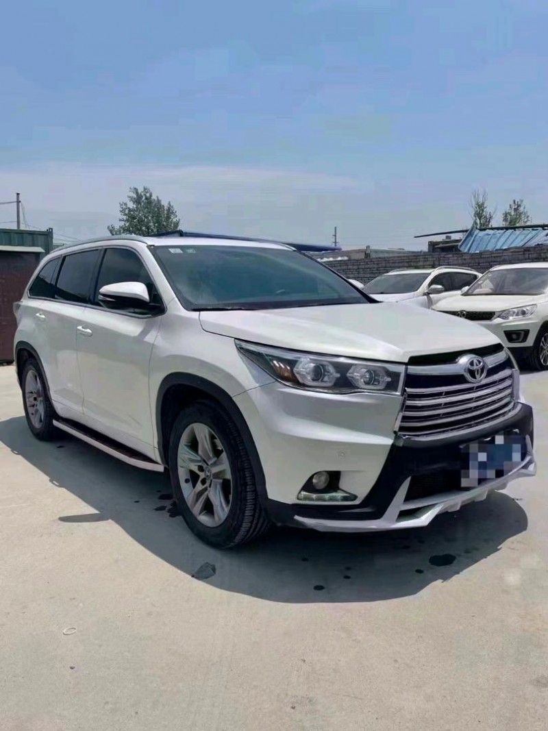 北京17年丰田汉兰达4