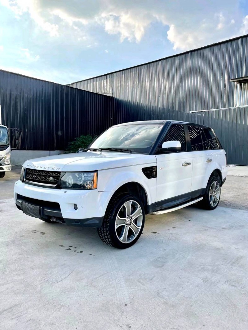 临沂11年路虎揽胜运动7