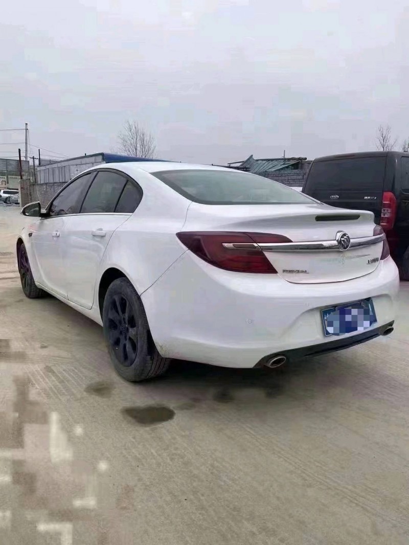 北京15年别克君威2