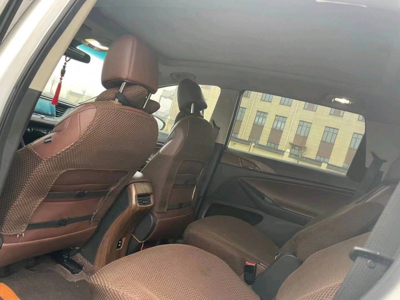 邢台19年别克GL67