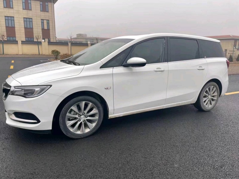 邢台19年别克GL68