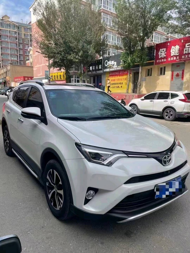 邢台18年丰田RAV4荣放2