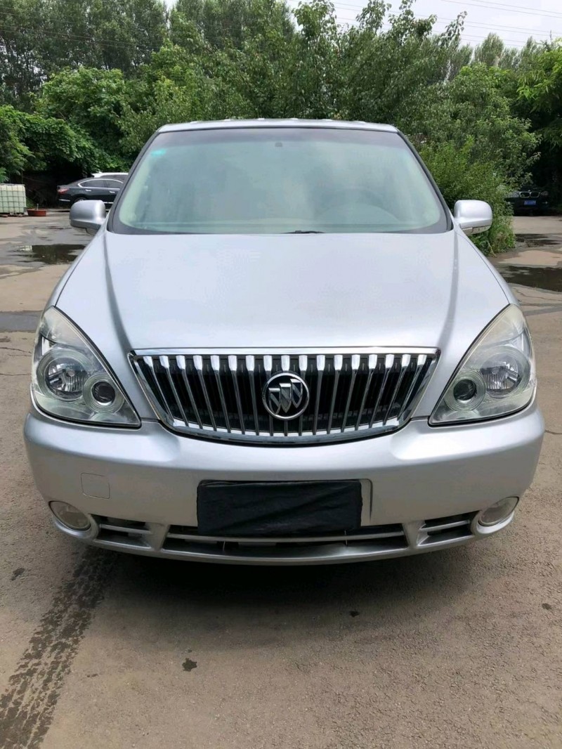 沈阳13年别克GL89