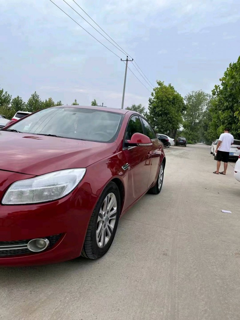 保定12年别克君威3