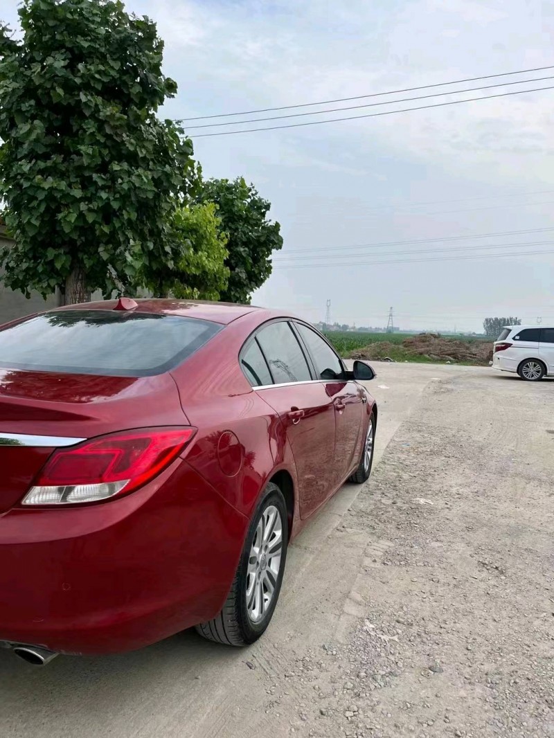 保定12年别克君威4