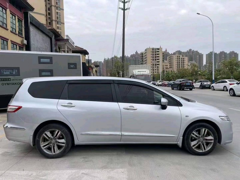 珠海12年本田奥德赛3