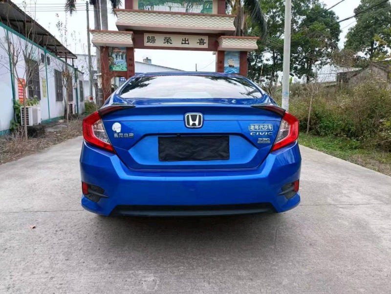 珠海18年本田思域2