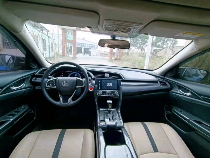 珠海18年本田思域7