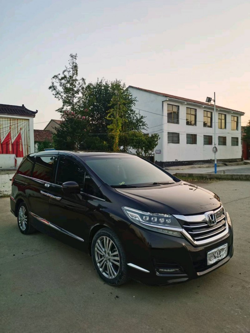 徐州16年本田艾力绅7