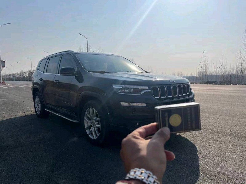 北京18年Jeep指挥官2