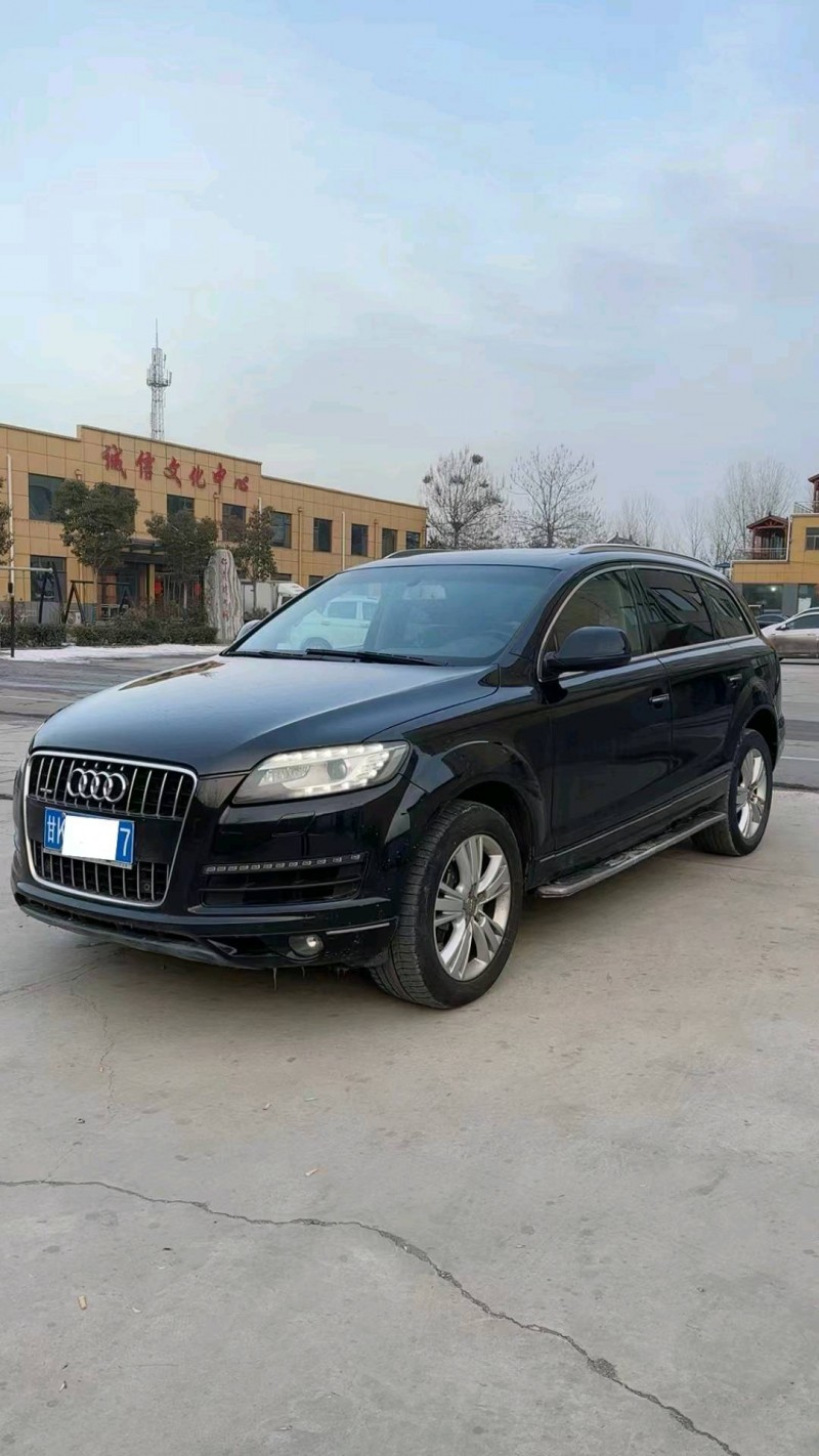 北京12年奥迪Q73