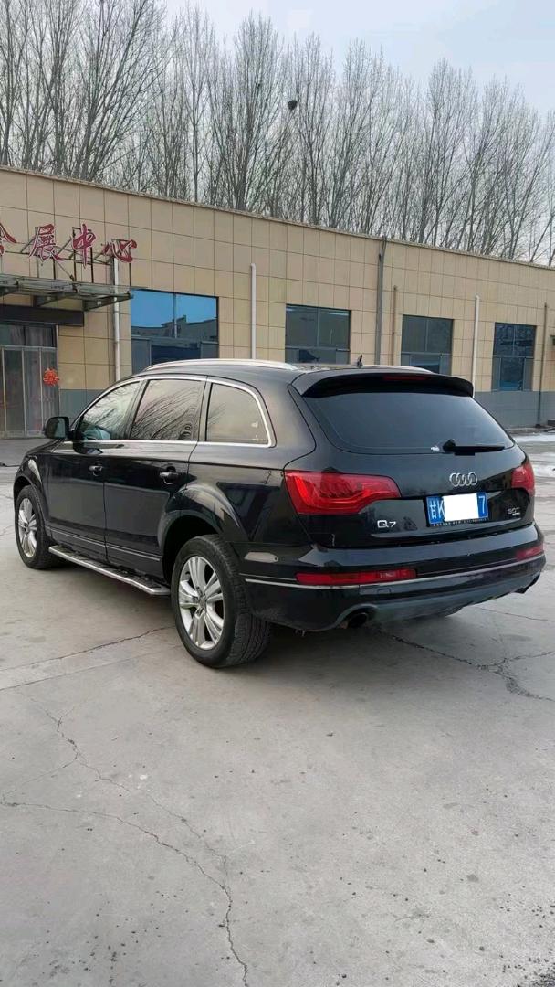 北京12年奥迪Q76