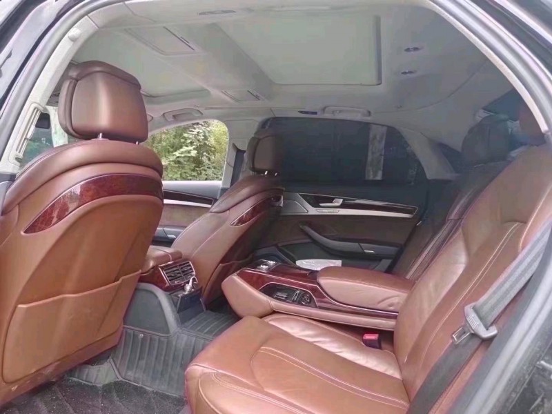 北京15年奥迪A8L7