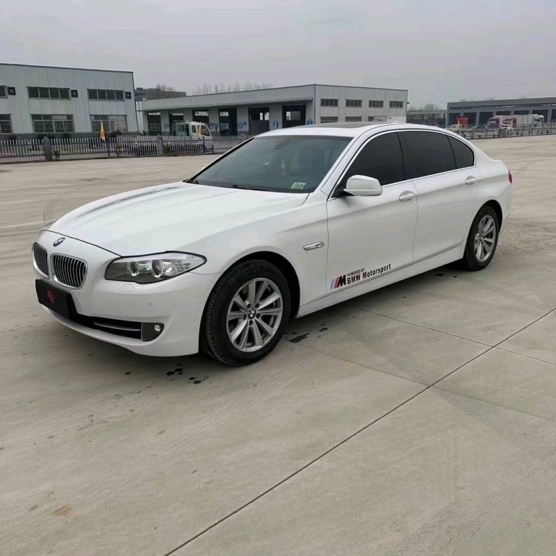 北京13年宝马5系8
