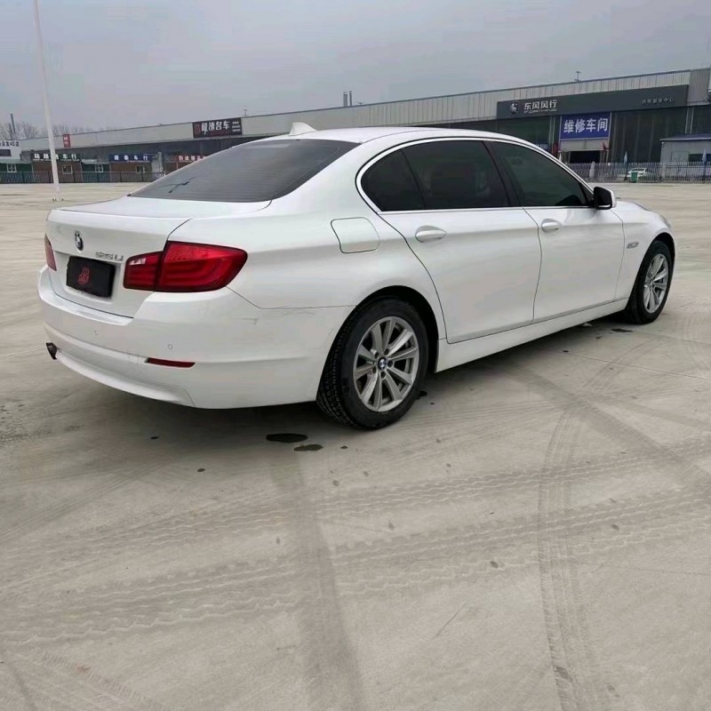 北京13年宝马5系4