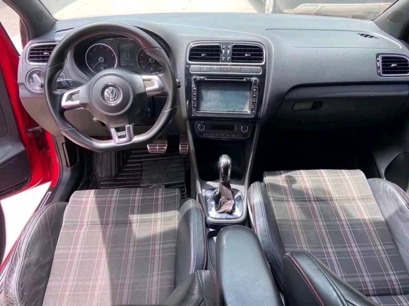 北京13年大众polo7